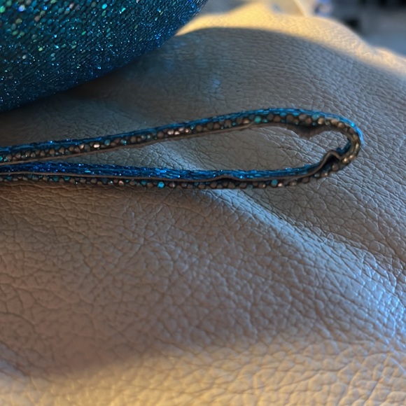 Catherine Malandrino Hard Eyeglass Case Wristlet, Turquoise Glitter - Picture 9 of 12